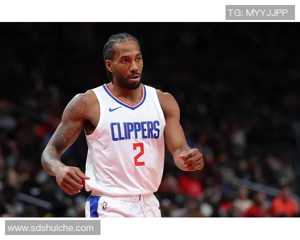 洛杉矶快艇与金州勇士激战正酣谁能在NBA赛场上笑到最后