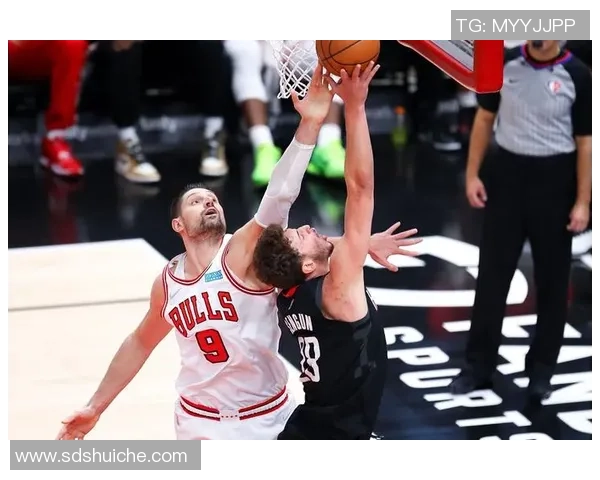 马刺与活塞精彩对决比赛录像回顾分析与精彩瞬间分享